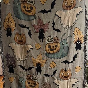 Halloween-Themed woven Blanket